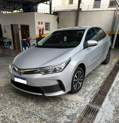 TOYOTA COROLLA 2018