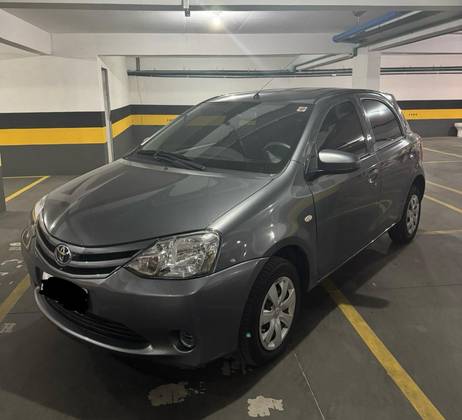TOYOTA ETIOS 2016