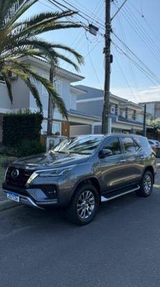 TOYOTA HILUX SW4 2022