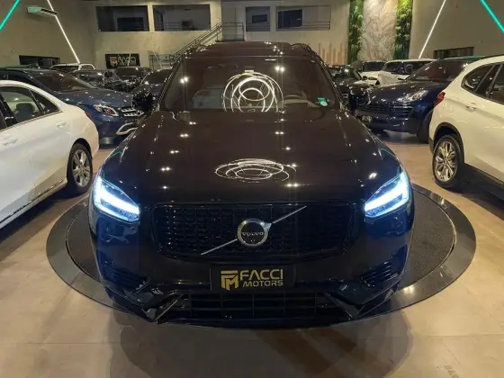 VOLVO XC90 2023