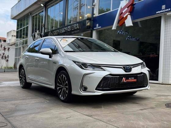 TOYOTA COROLLA 2024