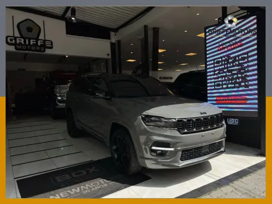 JEEP COMMANDER 2025