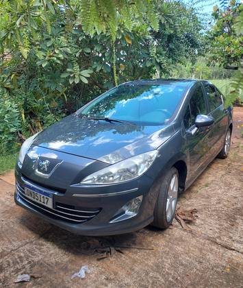 PEUGEOT 408 2012