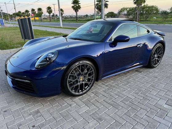 PORSCHE 911 2021
