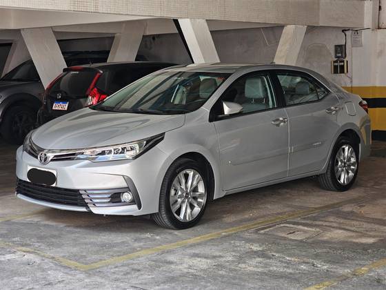 TOYOTA COROLLA 2018