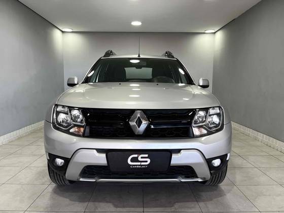 RENAULT DUSTER 2020