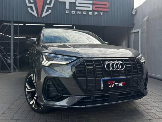 AUDI Q3 2024
