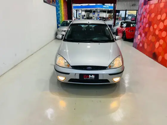 FORD FOCUS 2004