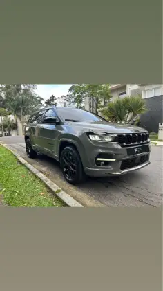 JEEP COMMANDER 2025