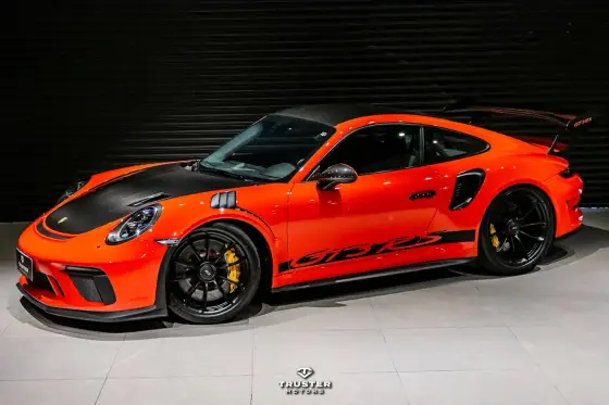PORSCHE 911 2019