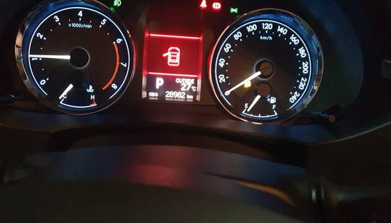 TOYOTA COROLLA 2017