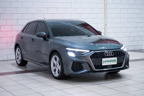 AUDI A3 2022