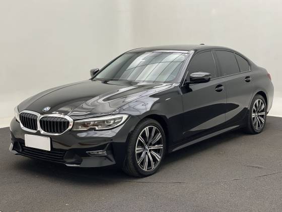BMW 320i 2022