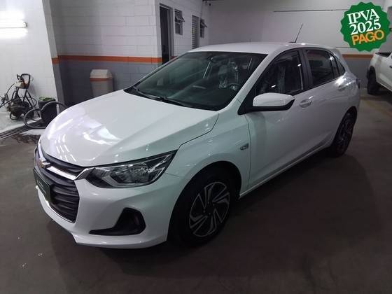 CHEVROLET ONIX 2024