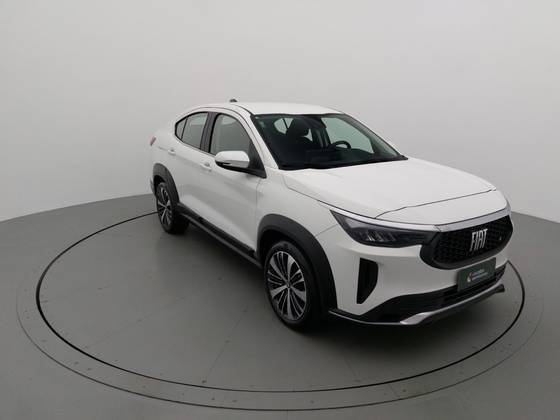 FIAT FASTBACK 2023