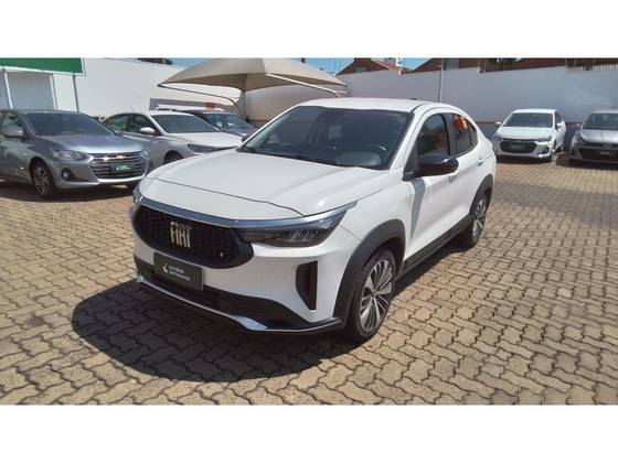 FIAT FASTBACK 2024