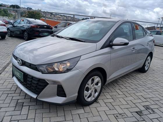 HYUNDAI HB20S 2024