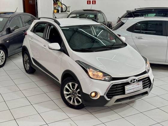 HYUNDAI HB20X 2017
