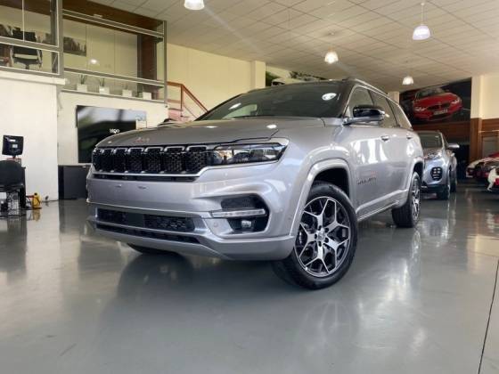 JEEP COMMANDER 2022