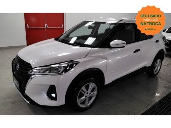 NISSAN KICKS 2024