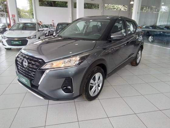 NISSAN KICKS 2024