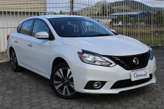 NISSAN SENTRA 2017