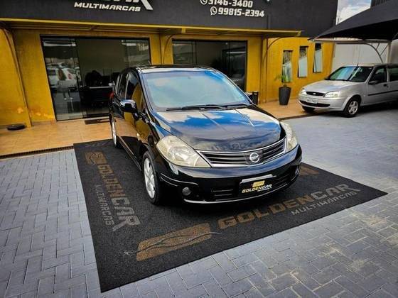 NISSAN TIIDA 2011