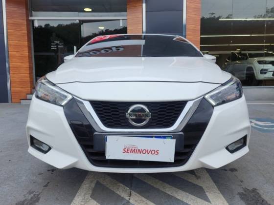 NISSAN VERSA 2023
