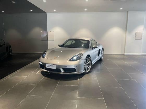 PORSCHE 718 2024