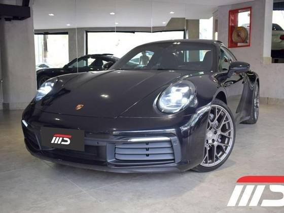 PORSCHE 911 2021