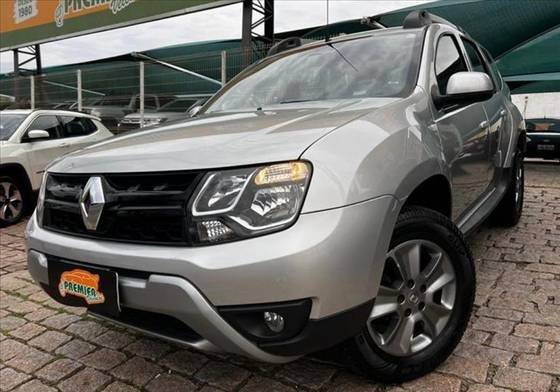 RENAULT DUSTER 2019