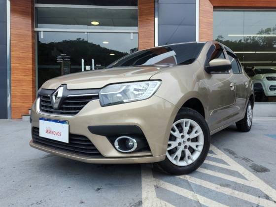 RENAULT LOGAN 2022