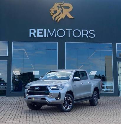 TOYOTA HILUX 2021