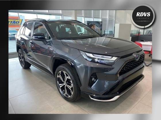 TOYOTA RAV4 2024