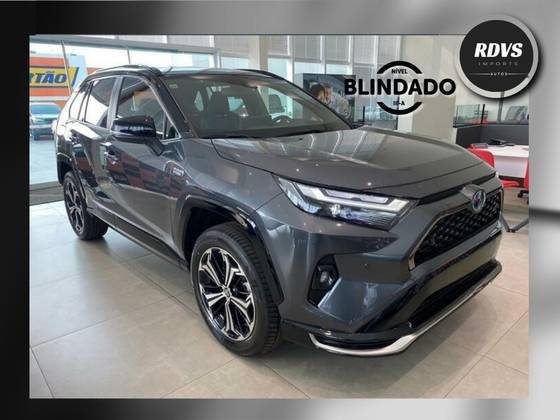 TOYOTA RAV4 2024