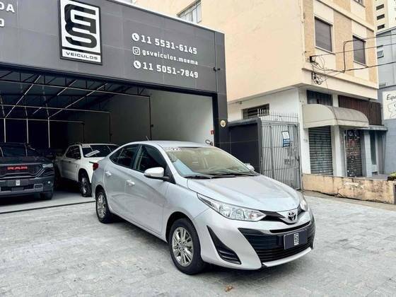 TOYOTA YARIS 2022