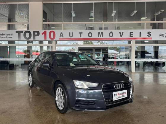AUDI A4 2018