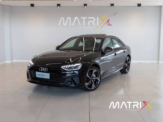AUDI A4 2024
