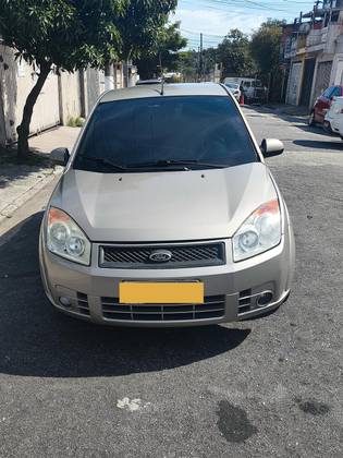 FORD FIESTA 2010