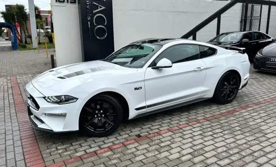 FORD MUSTANG 2020