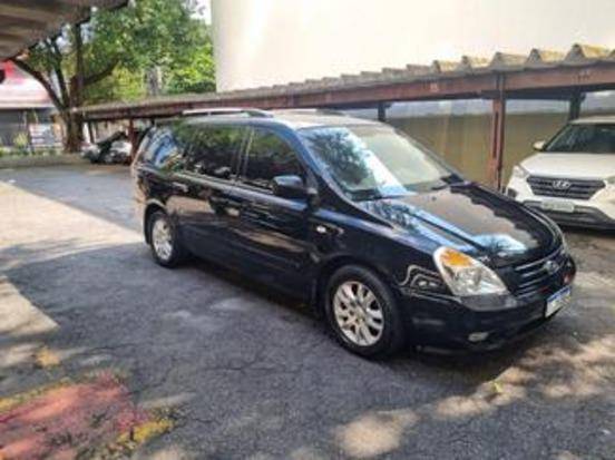 KIA CARNIVAL 2010