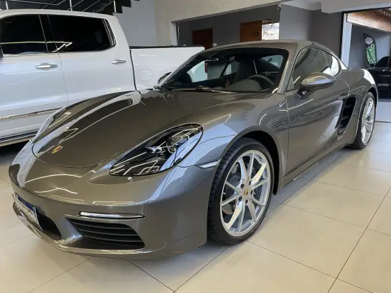 PORSCHE 718 2023
