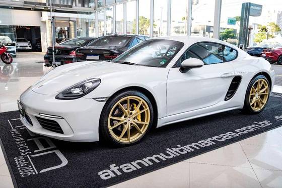 PORSCHE 718 2018