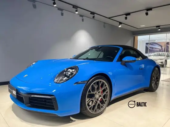 PORSCHE 911 2023
