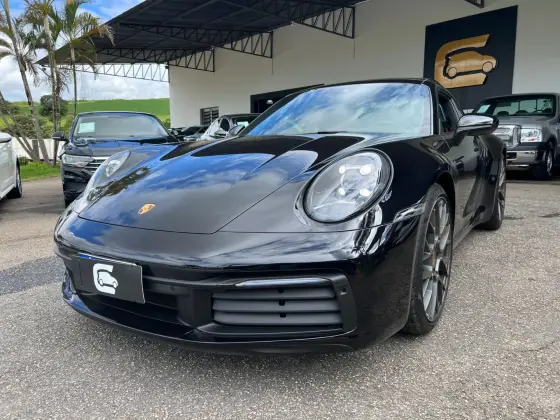 PORSCHE 911 2020