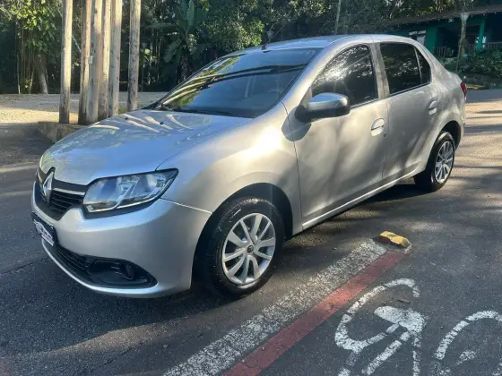 RENAULT LOGAN 2014