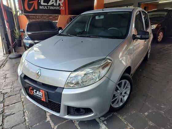 RENAULT SANDERO 2012