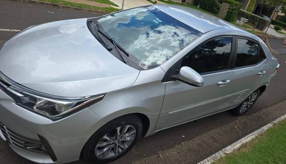 TOYOTA COROLLA 2018
