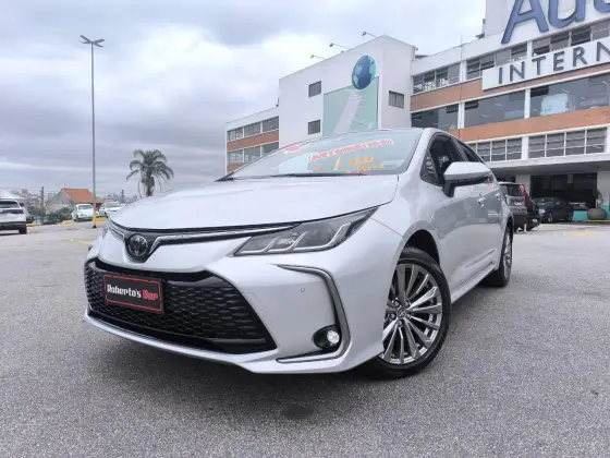 TOYOTA COROLLA 2024