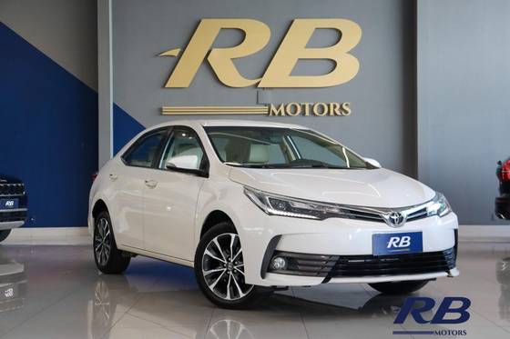 TOYOTA COROLLA 2018